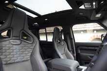 Land Rover Defender 110 P425 V8 X - U1147