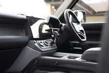 Land Rover Defender 110 P425 V8 X - U1147