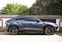 Lamborghini Urus V8 BiTurbo SE - U1186