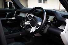 Land Rover Defender 110 D250 MHEV XS Edition - U1208