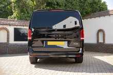 Mercedes-Benz V Class V220d AMG Line - U1214