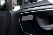 Mercedes-Benz V Class V220d AMG Line - U1214