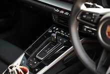 Porsche 911 T 992 Carrera - U1220