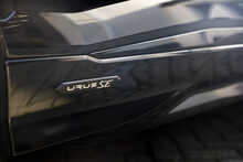 Lamborghini Urus V8 BiTurbo SE - U1230