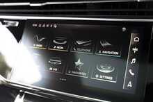 Audi RSQ8 TFSI V8 Vorsprung - U1247