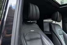 Mercedes-Benz G Class G63 V8 BiTurbo AMG - U1257