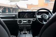 Mercedes-Benz G Class G63 V8 BiTurbo AMG - U1257