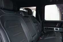 Mercedes-Benz G Class G63 V8 BiTurbo AMG - U1257