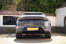 Lamborghini Urus V8 BiTurbo SE - U1258