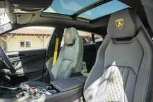 Lamborghini Urus V8 BiTurbo SE - U1258