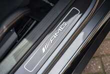 Mercedes-Benz AMG GT V8 BiTurbo Black Series - U912