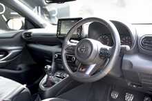 Toyota Yaris T GR Circuit - U933