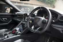 Lamborghini Urus V8 BiTurbo - U969