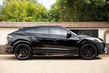 Lamborghini Urus V8 BiTurbo - U969