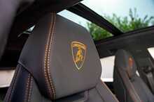 Lamborghini Urus V8 BiTurbo S - U972