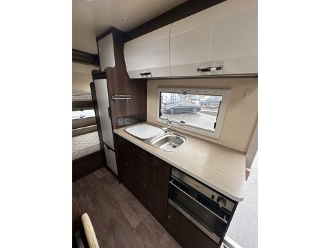 Roller Team Zafiro 675 Ford Transit 2.0 TDCI Coach Built 2000 Automatic Diesel