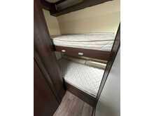 Roller Team Zafiro 675 Ford Transit 2.0 TDCI