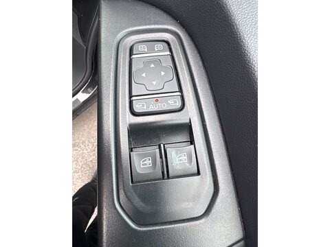 2.0 dCi Blue 30 Extra Sport Panel Van 5dr Diesel Manual SWB Euro 6 (s/s) (150 ps)