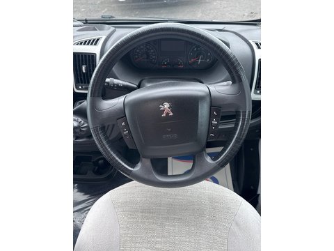 Chatsworth 195 Peugeot Boxer 2.0 130 HDI