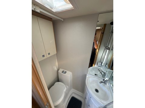 2.2 HDi 333 Chassis Cab 2dr Diesel Manual L2 Euro 5 (130 ps)