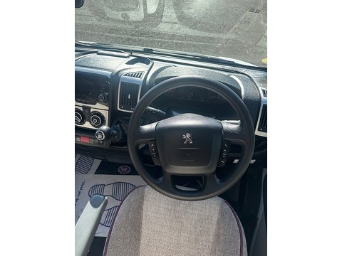 2.2 HDi 333 Chassis Cab 2dr Diesel Manual L2 Euro 5 (130 ps)