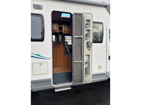 Ford Transit 2.4 TDCi Coach Built 2400 Manual Diesel