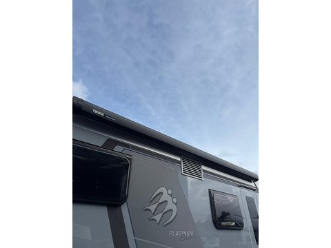 MAN TGE 3.180 2.0 BiTDI AUTOMATIC 2.2 3dr Motorhome Automatic Diesel