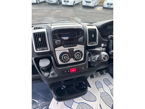 Peugeot Boxer 2.0 BlueHDi 335
