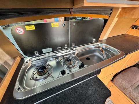 Volkswagen Transporter 2.0L TDI T28