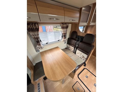 Peugeot Boxer 2.2 HDI Coach Built 2.2 Manual Diesel