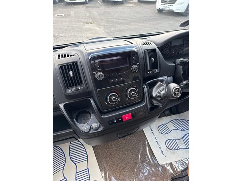 Peugeot Boxer 2.2 HDI Coach Built 2.2 Manual Diesel