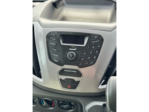 Titanium 767 GA Ford Transit 2.0 TDCI 170 AUTO