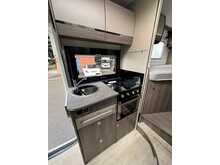 Chausson Titanium 767 GA Ford Transit 2.0 TDCI 170 AUTO