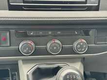 Volkswagen Transporter TDI T28 Highline