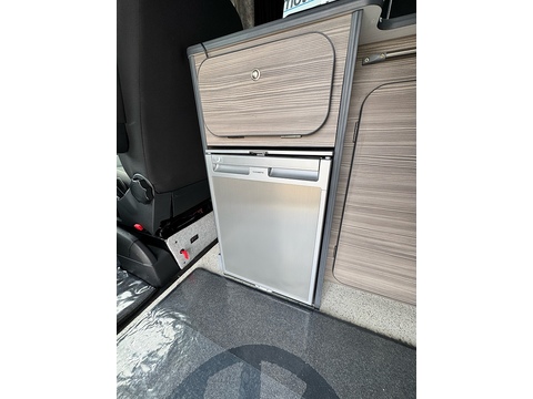 2.0 BiTDI T28 BlueMotion Tech Highline Panel Van 5dr Diesel Manual FWD SWB Euro 5 (s/s) (180 ps)