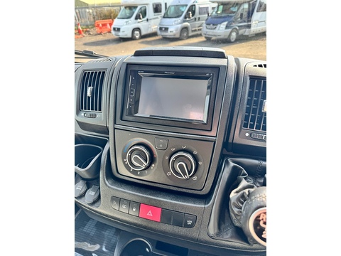 Peugeot Boxer 2.2 BlueHDI