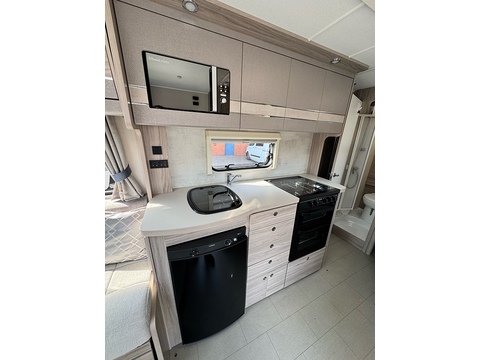 Peugeot Boxer 2.2 BlueHDI