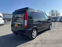 Mercedes-Benz Viano Camper Conversion Mercedes-Benz 3.2