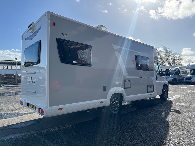Elddis Supreme 196