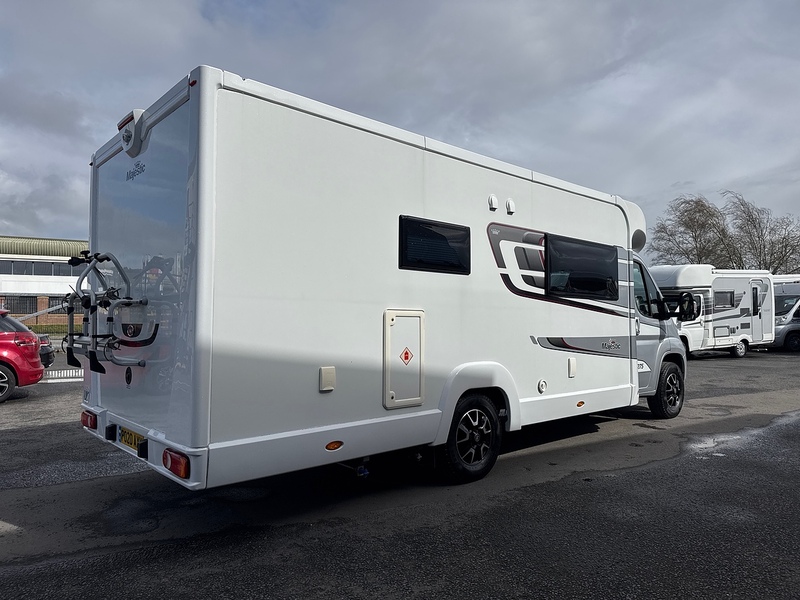 Elddis 2.0 BlueHDi 335 Chassis Cab 2dr Diesel Manual L3 Euro 6 (s/s) (160 ps)