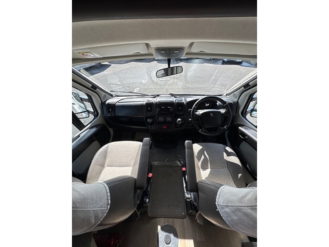  Chassis Cab 2.0 Manual Diesel