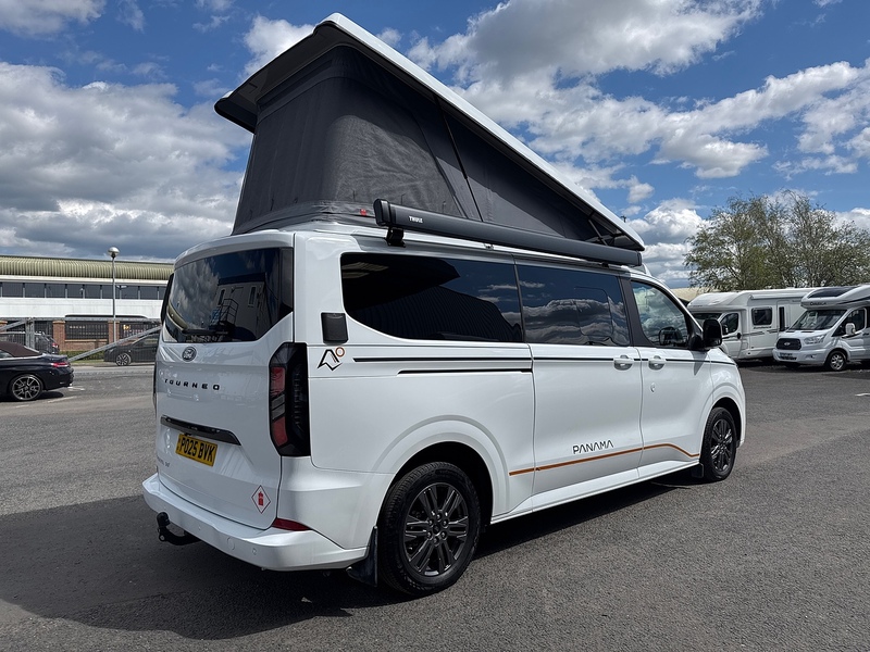 Panama P/57+ Ford Tourneo 2.0
