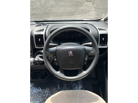 Peugeot Boxer 2.0 HDI 2.0 2dr Chassis Cab Manual Diesel