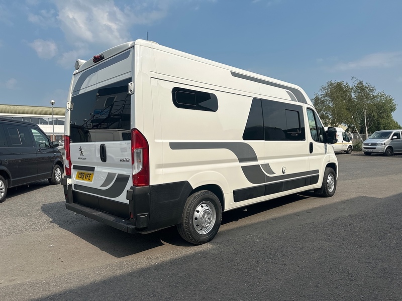 Peugeot BlueHDi 335 Professional 2.0 5dr Campervan Manual Diesel