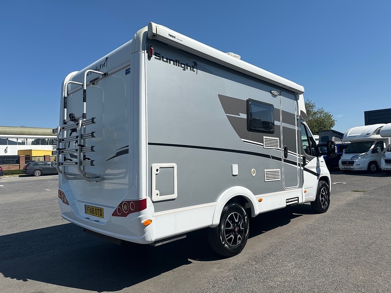 Sunlight No Standard Specification or Optional Extras.