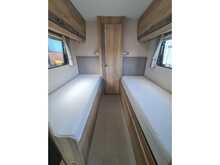 Elddis Supreme 185 Peugeot Boxer 2.0 BlueHDi 335