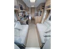 Elddis Supreme 185 Peugeot Boxer 2.0 BlueHDi 335