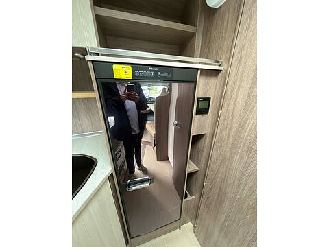 Ixeo Time 586 Fiat Ducato 2.3 120 Multijet