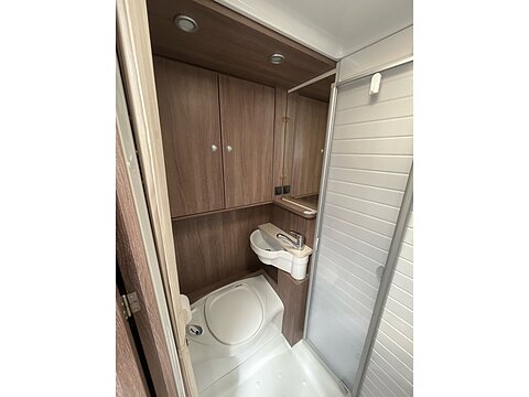 Ixeo Time 586 Fiat Ducato 2.3 120 Multijet