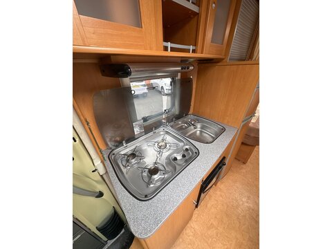 Renault Master 2.5 DCI Motorhome 2.5 Manual Diesel